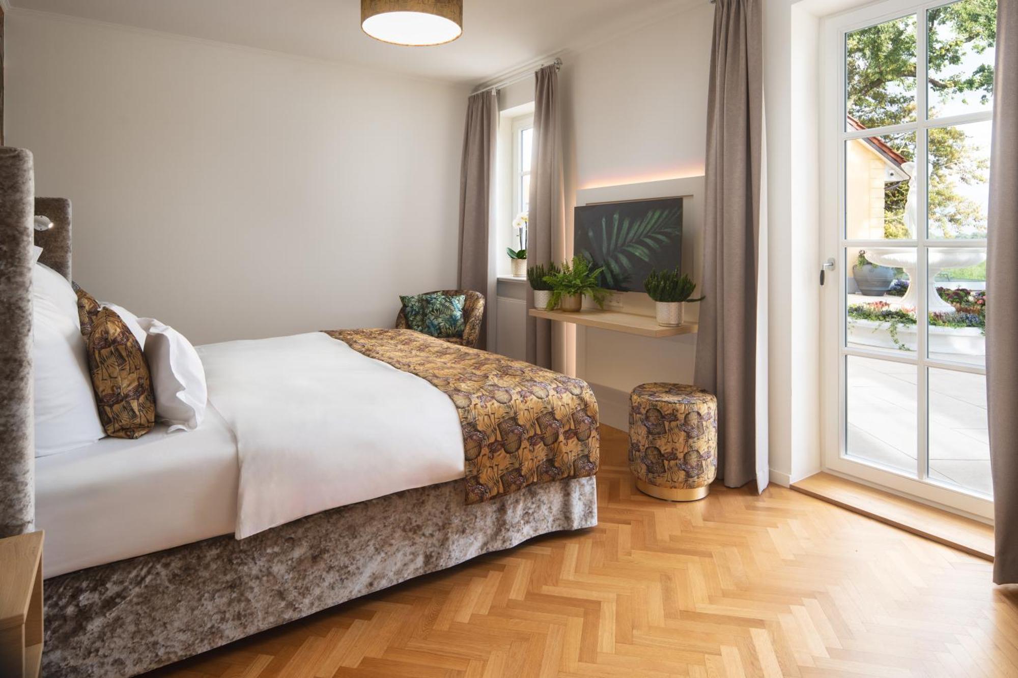 Schlossresidenz - Boutique Apartments & Hotel Suiten Schloss Ricklingen Екстериор снимка