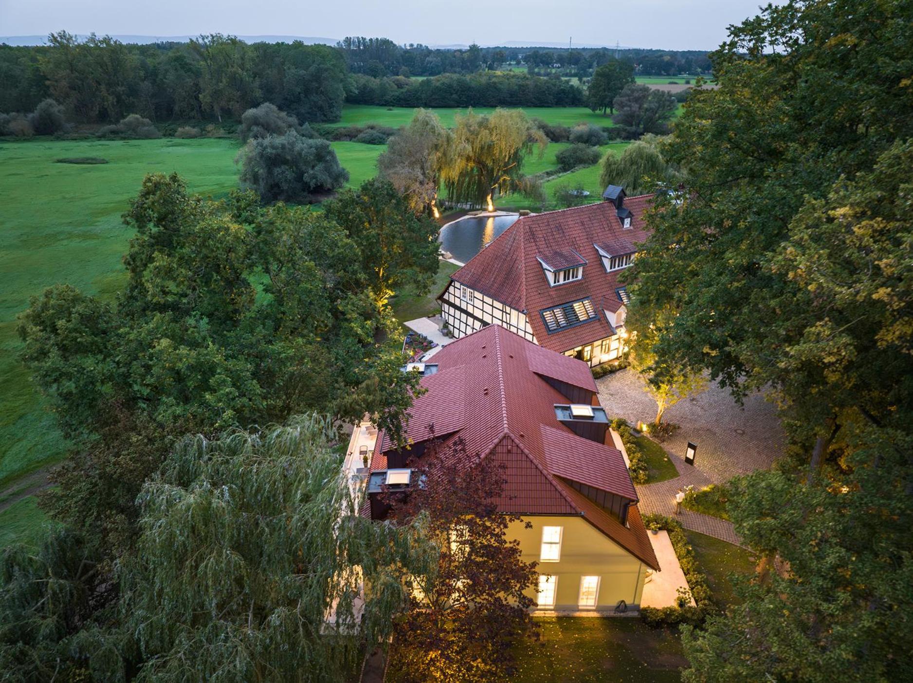 Schlossresidenz - Boutique Apartments & Hotel Suiten Schloss Ricklingen Екстериор снимка