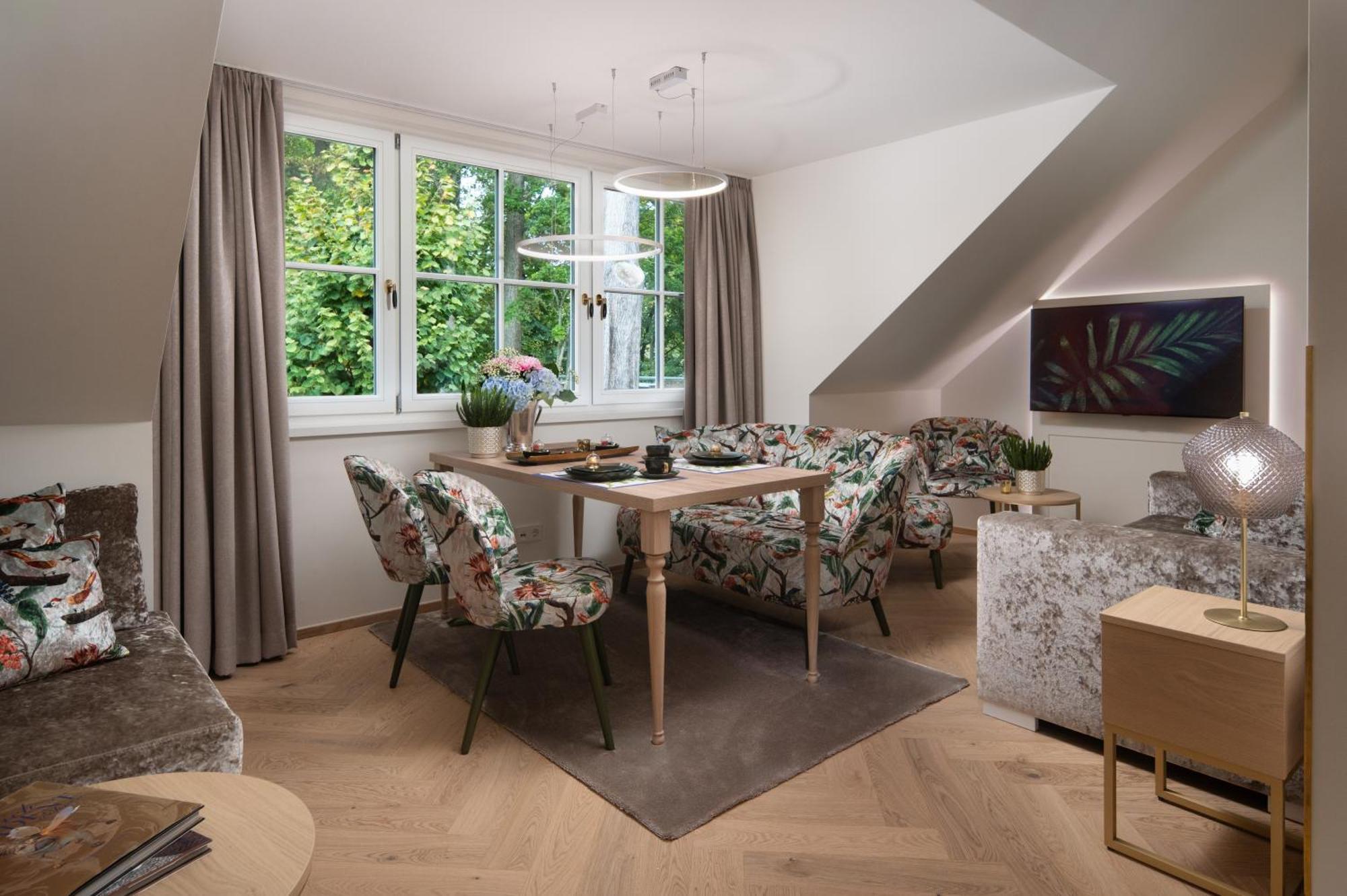 Schlossresidenz - Boutique Apartments & Hotel Suiten Schloss Ricklingen Екстериор снимка